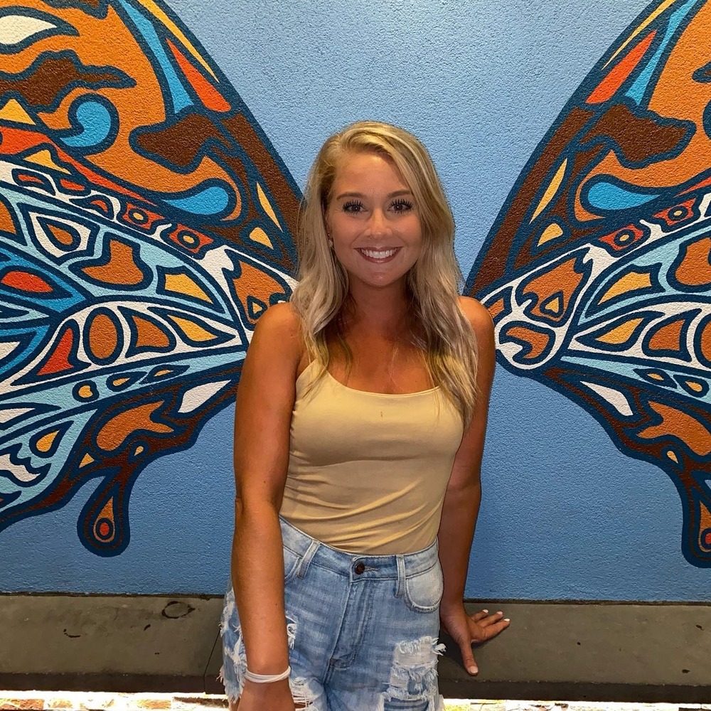 Meet your Posher, Brandi